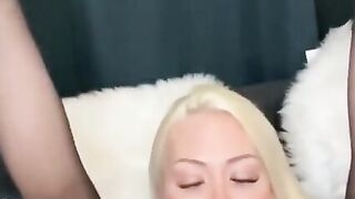 Huge Boobed Sandra Lollipop Vagina Play & Squirt On Face & Mouth