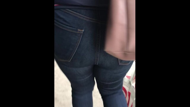 MUST VIEW black huge ass jeans