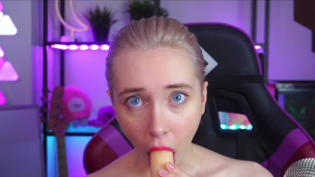 ASMR Head Deep Throat From Adorable Blonde - Mia Delphy