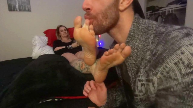 Toes Pet Worship's My Toes & Cunt (1080p HD PREVIEW)