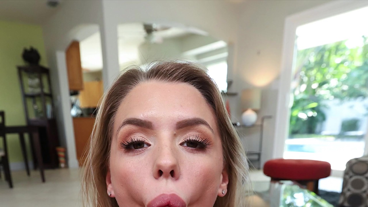 VIRTUALPORN - Skinny Blonde Cutie Evelyn Payne Needs You To Bury Your Penis Inside Her Snatch For Comfort