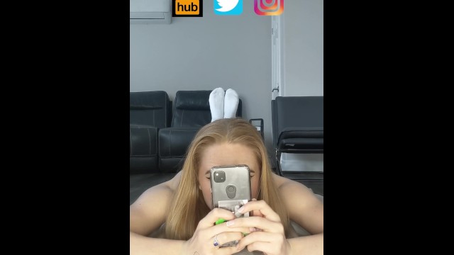 Sextok FYP Porn Trend: Bugs Bunny Challenge - Blonde Canadian