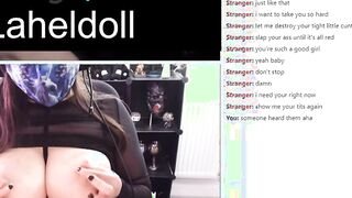 Web Cam vagina with mouth Doing What Stranger Tells Her Online