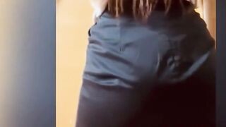 Profesora le envía video caliente a su alumno