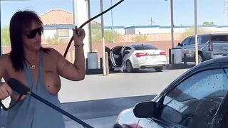 Titties out at the carwash then a blowjob, cumkiss